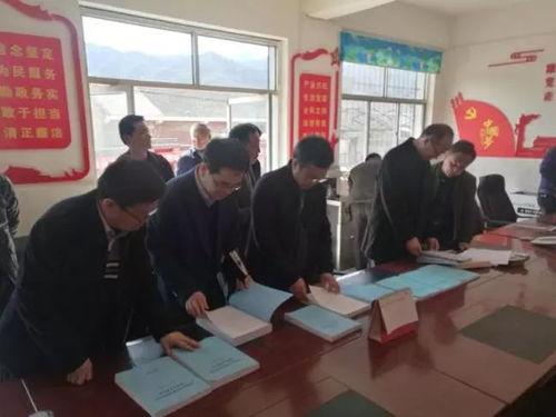 陇县杨英个人资料,才华横溢，砥砺前行的人生篇章