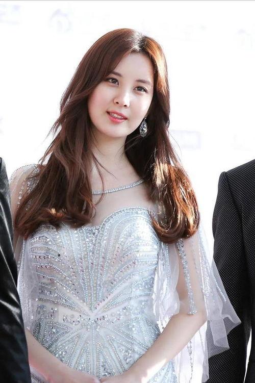 徐珠贤图片,魅力四溢的韩国女歌手，闪耀舞台的璀璨之星