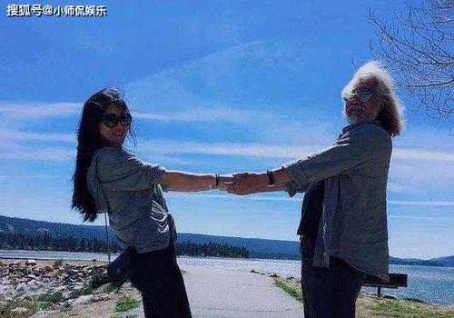 杜星霖家庭背景,出身名门，家族荣耀背后的商业奇才